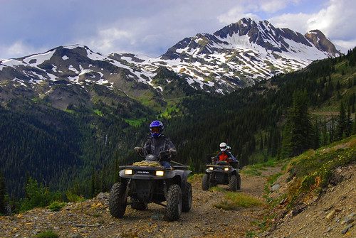 Explore the Colorado Outdoors In Summer 2023!